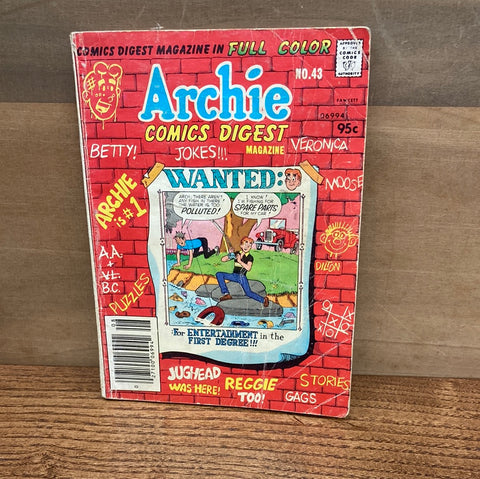 Archie Comics Digest #43