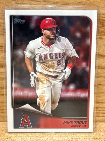 Mike Trout(2025)Topps Flagship #27