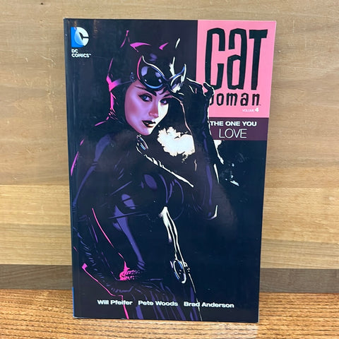 Catwoman Vol 4: The One You Love