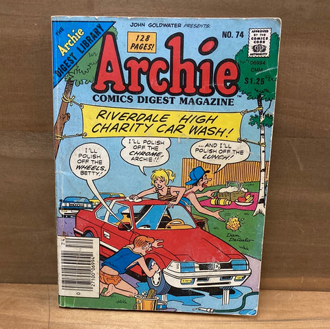 Archie Comics Digest #74