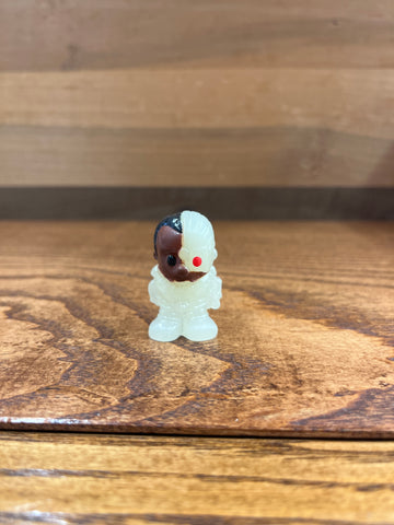 Cyborg: Glow in the Dark(Pencil Topper)