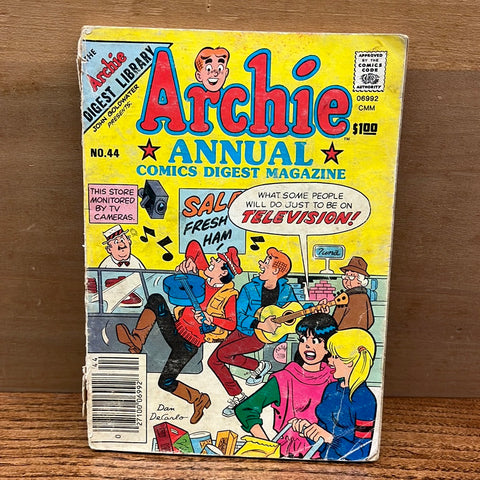 Archie Annual Comics Digest #44