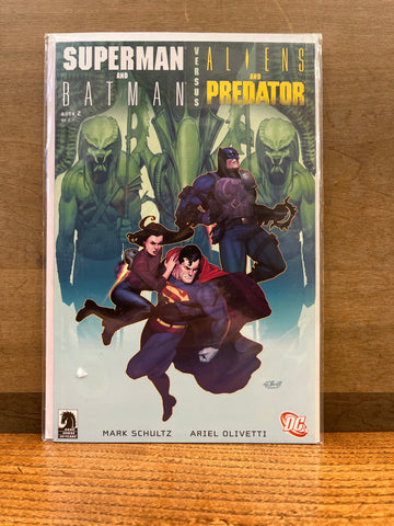 Superman & Batman Vs Alien & Predator Book 2