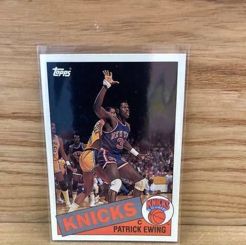 Patrick Ewing(1993) Topps #64