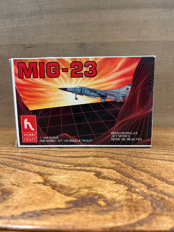 Mikoyan MIG-23 1:144