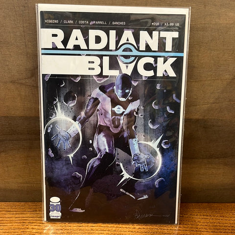 Radiant Black #16(Variant)