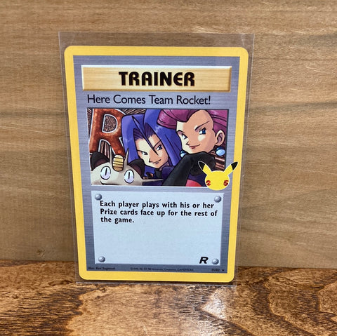 Here Comes Team Rocket(Holo)