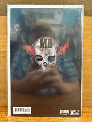 Incorruptible #8(variant)
