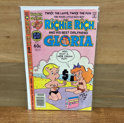 Richie Rich and his best Girlfriend Gloria #21