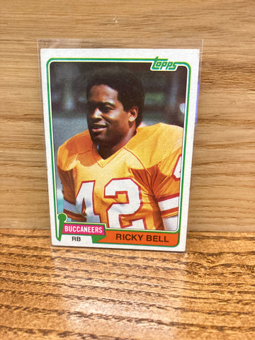 Ricky Bell(1981) Topps #456