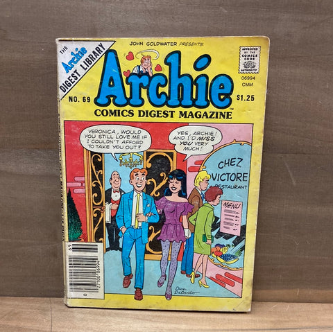 Archie Comics Digest #69