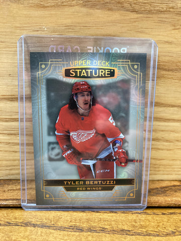 Tyler Bertuzzi(2022/23) UD Stature #39