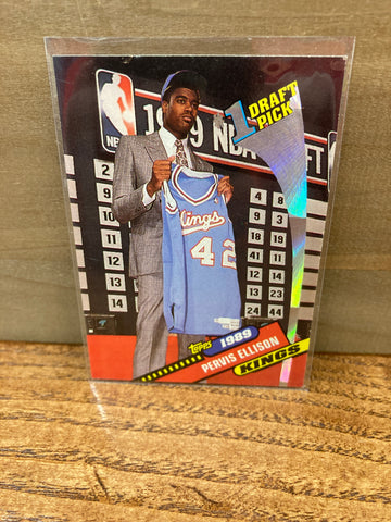 Pervis Ellison(1993) Topps #9