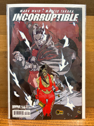 Incorruptible #16(Variant)