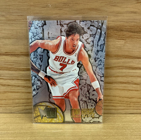 Toni Kukoc(1995) Fleer #14