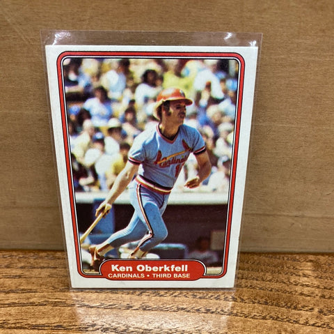 Ken Oberkfell(1982) Fleer #123
