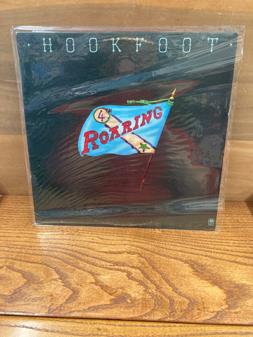 Roaring: Hookfoot