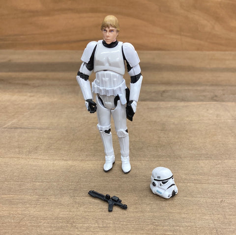 Luke Skywalker(Stormtrooper Disguise)