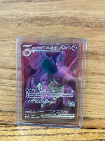 Team Rocket's Nidoking ex(Full Art)
