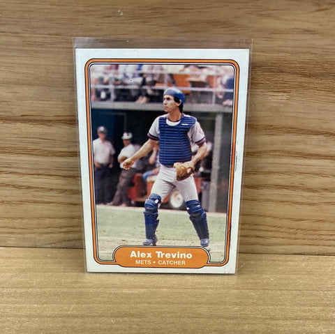 Alex Trevino(1982) Fleer #540