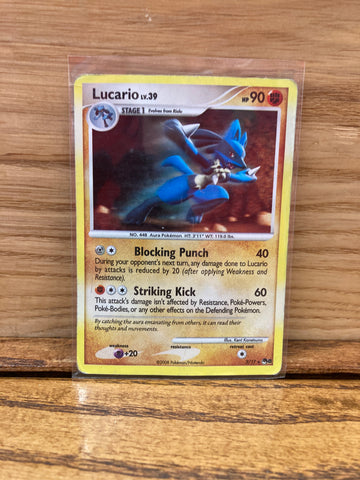 Lucario(Cosmos Holo)