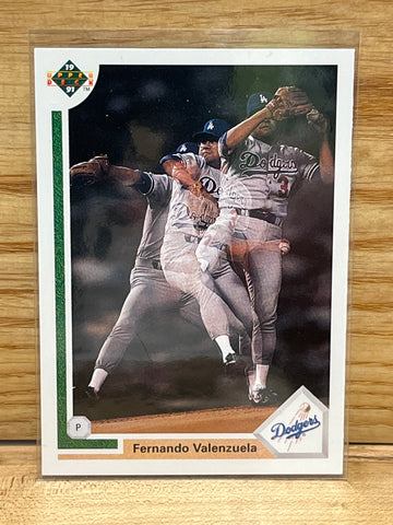 Fernando Valenzuela (1991) Upper Deck #175