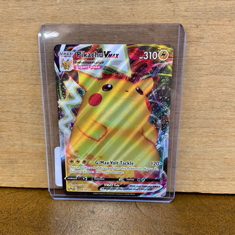 Pikachu Vmax
