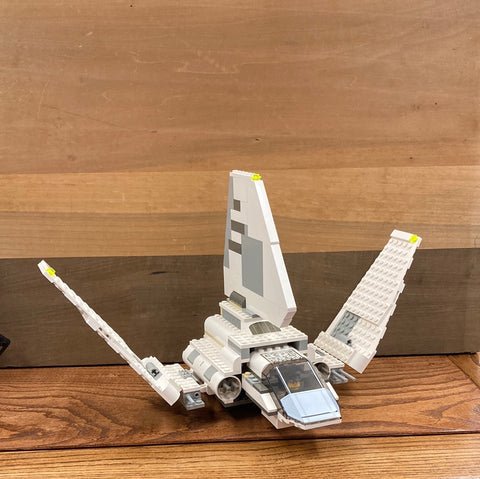 "Imperial Shuttle": LEGO 7166