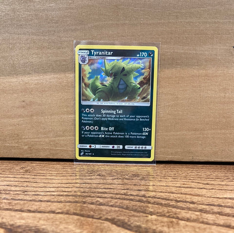 Tyranitar(Holo)