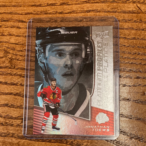 Jonathan Toews(2017-18) Platinum Profiles #PP-6