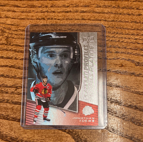 Jonathan Toews(2017-18) Platinum Profiles #PP-6
