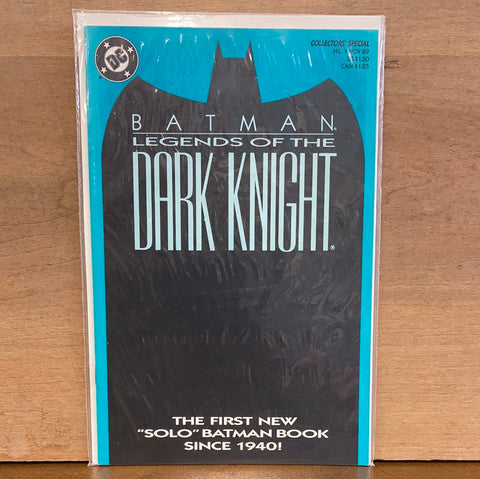 Batman: Legends of the Dark Knight #1(Collectors Cover: Blue)