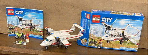 LEGO 60116: Ambulance Plane