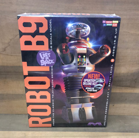 Lost In Space: Robot B9(Updated Deluxe Kit) Sealed