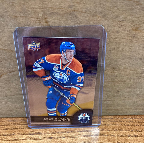 Connor McDavid(2017-18) Tim Hortons Base Set #97