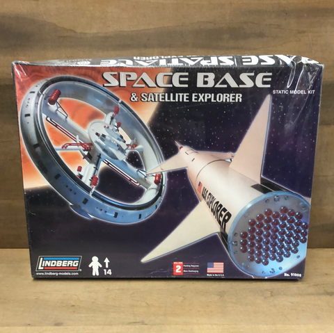 Space Base & Satellite Explorer(Sealed)