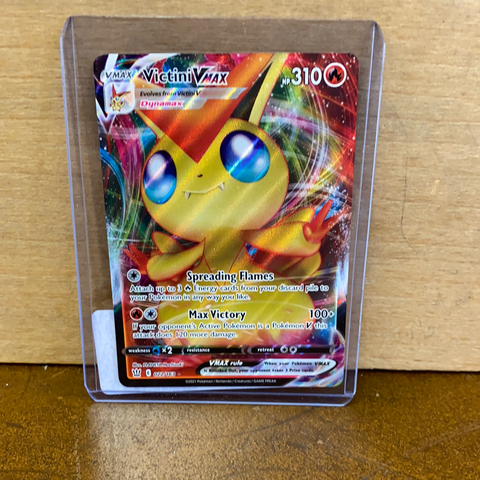 Victini Vmax