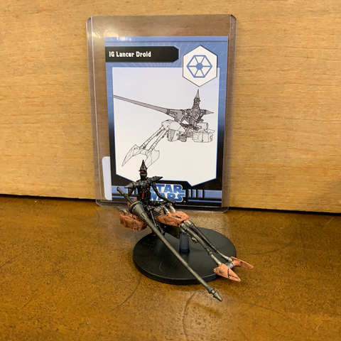 IG Lancer Droid 8/10