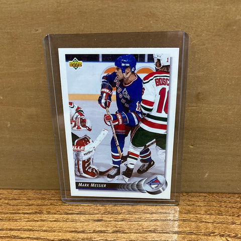 Mark Messier: New York Rangers(1992) #242