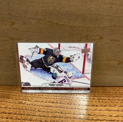 Robin Lehner
