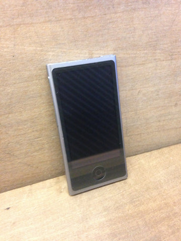 Ipod Nano 7th Gen 16gb (W/Chord)