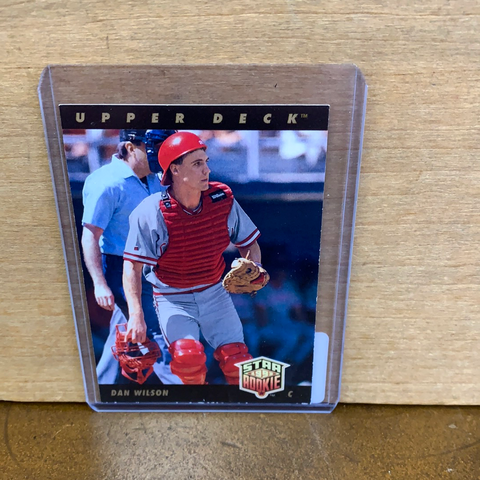 Dan Wilson: Cincinatti Reds(1993) #6 Rookie