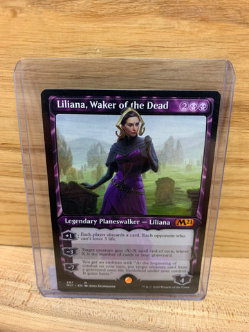 Liliana, Waker of the Dead(Showcase)