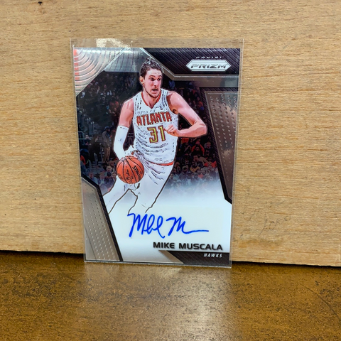 Mike Muscala: Atlanta Hawks(2017/18) Prizm Signatures #SG-MM