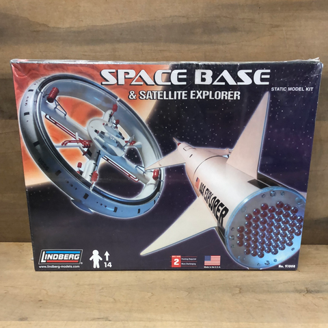 Space Base & Satellite Explorer(Sealed)
