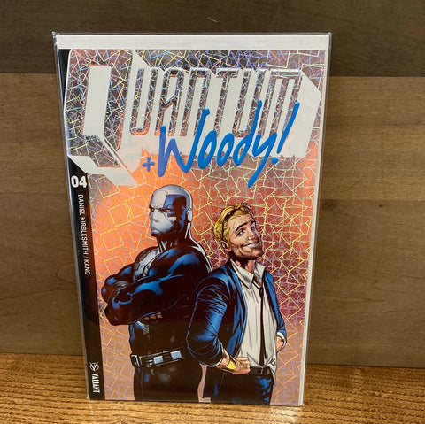 Quantum & Woody #4(Variant)