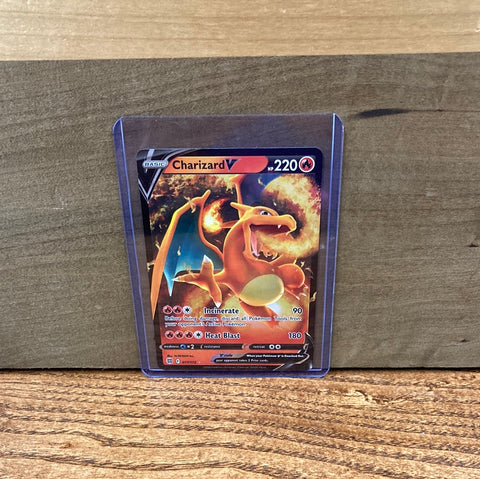 Charizard V
