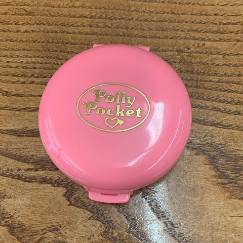 Polly Pocket Vet