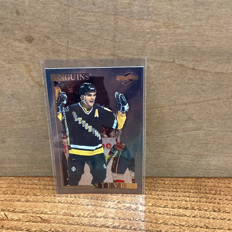 Kevin Stevens(1995-96) Score Black Ice #44