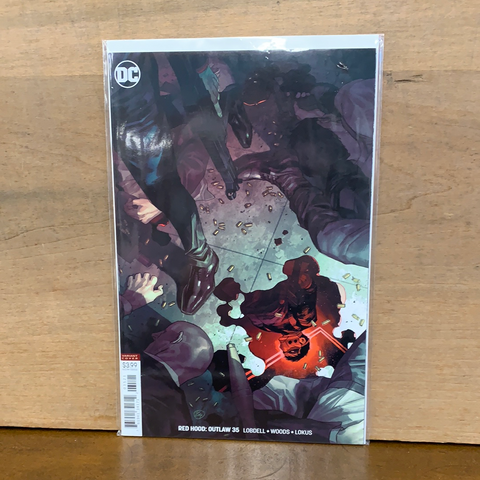 Red Hood: Outlaw #35(Variant)